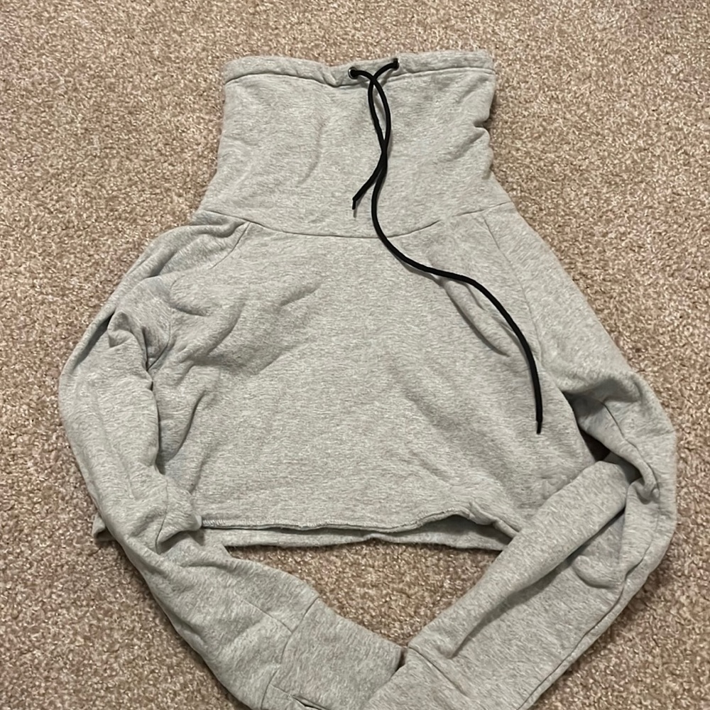 Born primitive hoodie